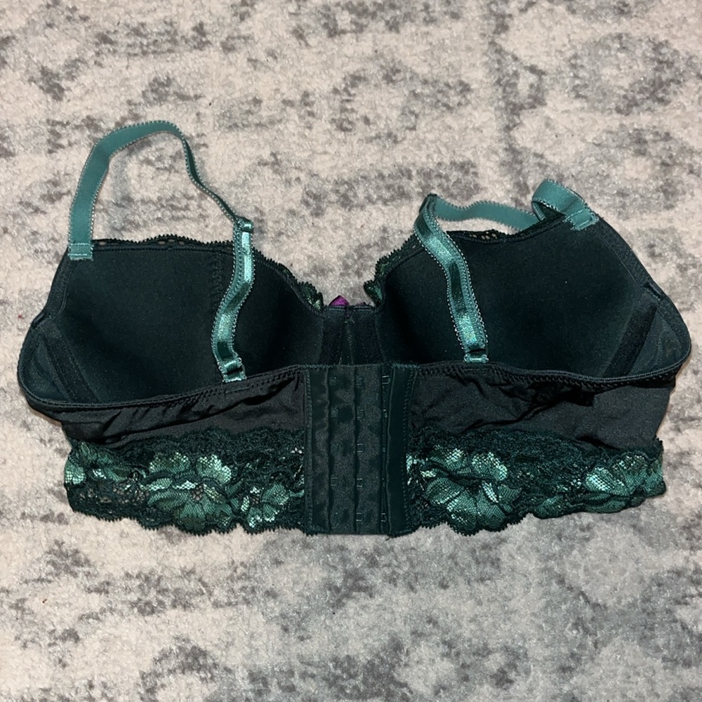 Adore Me Green Lace Bra - Picture 4 of 5